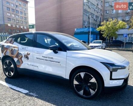 Білий Вольво EX30, об'ємом двигуна 0 л та пробігом 2 тис. км за 44077 $, фото 5 на Automoto.ua