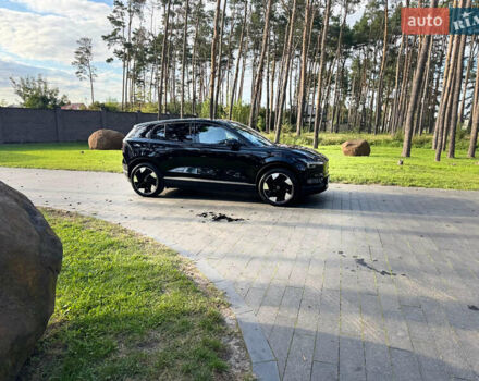 Черный Вольво EX30, объемом двигателя 0 л и пробегом 18 тыс. км за 29900 $, фото 4 на Automoto.ua
