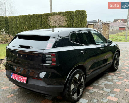 Черный Вольво EX30, объемом двигателя 0 л и пробегом 4 тыс. км за 22000 $, фото 1 на Automoto.ua