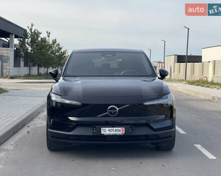Черный Вольво EX30, объемом двигателя 0 л и пробегом 16 тыс. км за 32900 $, фото 89 на Automoto.ua
