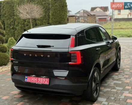 Черный Вольво EX30, объемом двигателя 0 л и пробегом 4 тыс. км за 22000 $, фото 2 на Automoto.ua