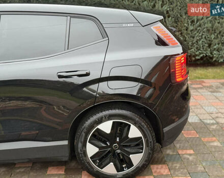 Черный Вольво EX30, объемом двигателя 0 л и пробегом 4 тыс. км за 22000 $, фото 19 на Automoto.ua