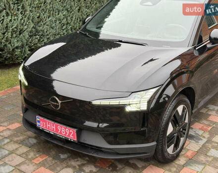 Черный Вольво EX30, объемом двигателя 0 л и пробегом 4 тыс. км за 22000 $, фото 9 на Automoto.ua