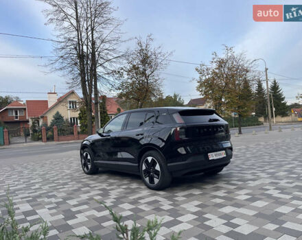 Черный Вольво EX30, объемом двигателя 0 л и пробегом 16 тыс. км за 32900 $, фото 1 на Automoto.ua