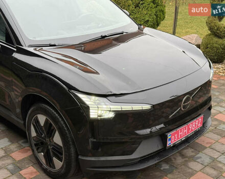 Черный Вольво EX30, объемом двигателя 0 л и пробегом 4 тыс. км за 22000 $, фото 8 на Automoto.ua