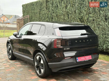 Черный Вольво EX30, объемом двигателя 0 л и пробегом 4 тыс. км за 22000 $, фото 1 на Automoto.ua