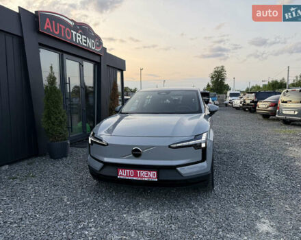 Вольво EX30, объемом двигателя 0 л и пробегом 13 тыс. км за 28800 $, фото 2 на Automoto.ua