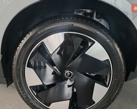 Вольво EX30, объемом двигателя 0 л и пробегом 0 тыс. км за 42568 $, фото 10 на Automoto.ua