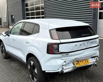 Вольво EX30, объемом двигателя 0 л и пробегом 7 тыс. км за 14100 $, фото 1 на Automoto.ua