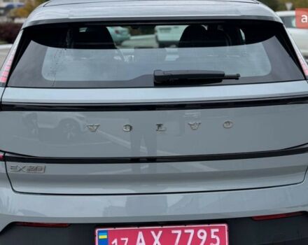 Вольво EX30, объемом двигателя 0 л и пробегом 0 тыс. км за 44132 $, фото 4 на Automoto.ua