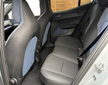 Серый Вольво EX30, объемом двигателя 0 л и пробегом 13 тыс. км за 25900 $, фото 50 на Automoto.ua