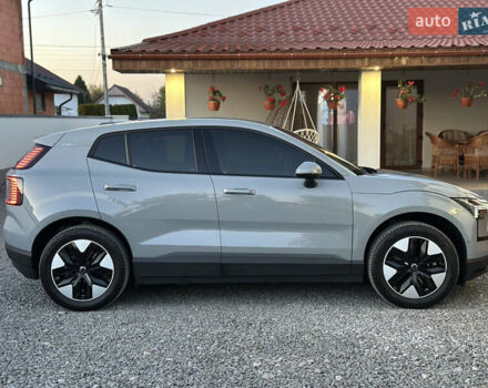 Серый Вольво EX30, объемом двигателя 0 л и пробегом 13 тыс. км за 25900 $, фото 12 на Automoto.ua