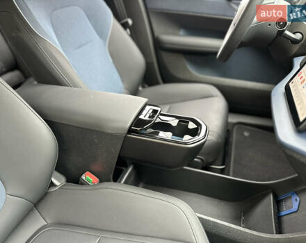 Серый Вольво EX30, объемом двигателя 0 л и пробегом 13 тыс. км за 25900 $, фото 43 на Automoto.ua