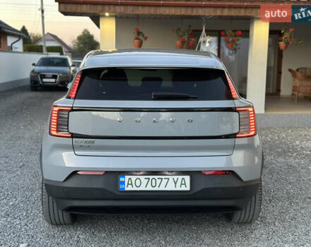 Серый Вольво EX30, объемом двигателя 0 л и пробегом 13 тыс. км за 25900 $, фото 7 на Automoto.ua