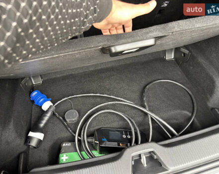 Серый Вольво EX30, объемом двигателя 0 л и пробегом 13 тыс. км за 25900 $, фото 28 на Automoto.ua