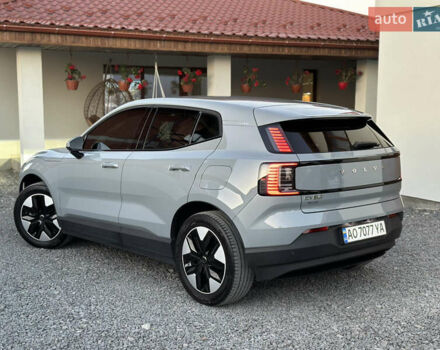 Серый Вольво EX30, объемом двигателя 0 л и пробегом 13 тыс. км за 25900 $, фото 1 на Automoto.ua