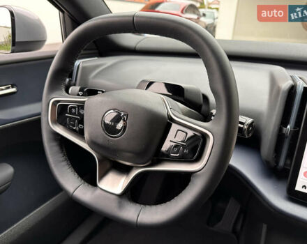 Серый Вольво EX30, объемом двигателя 0 л и пробегом 13 тыс. км за 25900 $, фото 58 на Automoto.ua