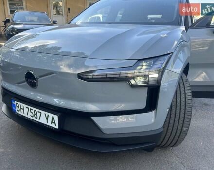 Серый Вольво EX30, объемом двигателя 0 л и пробегом 1 тыс. км за 42500 $, фото 7 на Automoto.ua