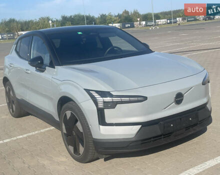 Серый Вольво EX30, объемом двигателя 0 л и пробегом 12 тыс. км за 35500 $, фото 1 на Automoto.ua