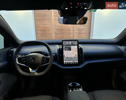 Серый Вольво EX30, объемом двигателя 0 л и пробегом 13 тыс. км за 25900 $, фото 32 на Automoto.ua