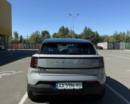 Серый Вольво EX30, объемом двигателя 0 л и пробегом 2 тыс. км за 40000 $, фото 5 на Automoto.ua