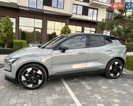 Серый Вольво EX30, объемом двигателя 0 л и пробегом 8 тыс. км за 33500 $, фото 2 на Automoto.ua