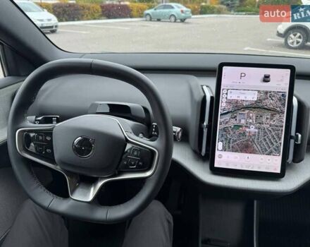 Серый Вольво EX30, объемом двигателя 0 л и пробегом 2 тыс. км за 42593 $, фото 17 на Automoto.ua