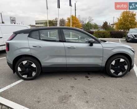 Серый Вольво EX30, объемом двигателя 0 л и пробегом 2 тыс. км за 42593 $, фото 3 на Automoto.ua