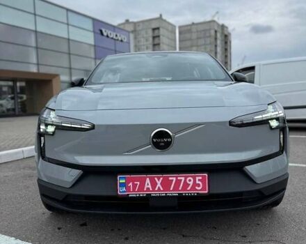 Серый Вольво EX30, объемом двигателя 0 л и пробегом 2 тыс. км за 42593 $, фото 1 на Automoto.ua