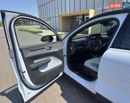 Синій Вольво EX30, об'ємом двигуна 0 л та пробігом 8 тис. км за 43265 $, фото 14 на Automoto.ua