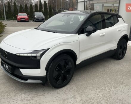 Вольво EX30 Cross Country, объемом двигателя 0 л и пробегом 0 тыс. км за 46676 $, фото 2 на Automoto.ua
