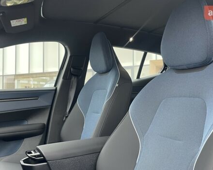 Вольво EX30 Cross Country, объемом двигателя 0 л и пробегом 0 тыс. км за 46676 $, фото 16 на Automoto.ua