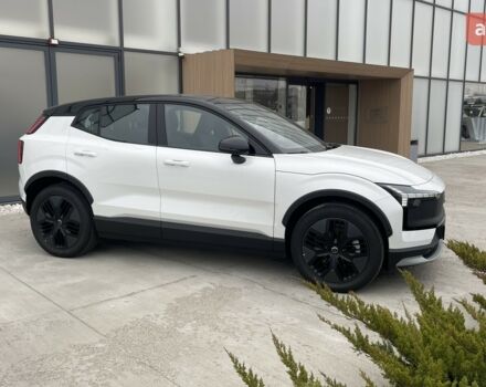 Вольво EX30 Cross Country, объемом двигателя 0 л и пробегом 0 тыс. км за 46676 $, фото 8 на Automoto.ua
