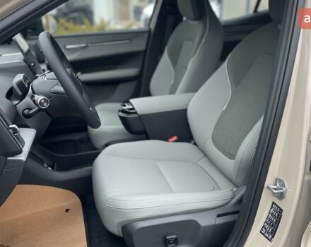 Вольво EX30 Cross Country, объемом двигателя 0 л и пробегом 0 тыс. км за 47726 $, фото 16 на Automoto.ua