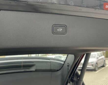 Вольво EX30 Cross Country, объемом двигателя 0 л и пробегом 0 тыс. км за 46676 $, фото 23 на Automoto.ua