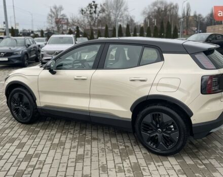 Вольво EX30 Cross Country, объемом двигателя 0 л и пробегом 0 тыс. км за 47726 $, фото 13 на Automoto.ua