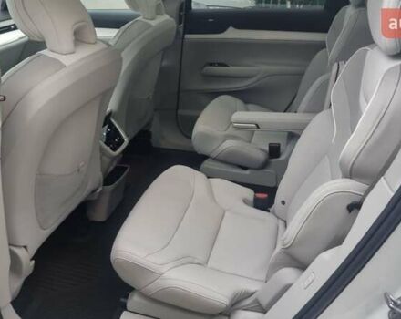 Белый Вольво EX90, объемом двигателя 0 л и пробегом 9 тыс. км за 78000 $, фото 12 на Automoto.ua