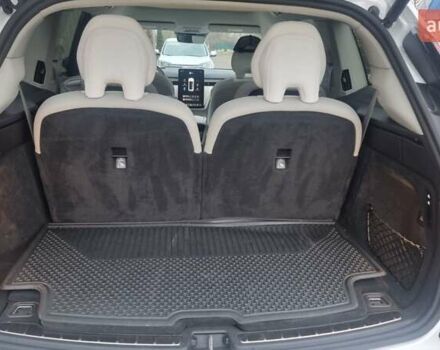 Белый Вольво EX90, объемом двигателя 0 л и пробегом 9 тыс. км за 78000 $, фото 16 на Automoto.ua