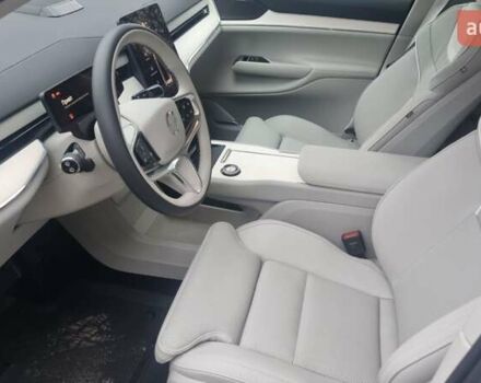 Белый Вольво EX90, объемом двигателя 0 л и пробегом 9 тыс. км за 78000 $, фото 9 на Automoto.ua