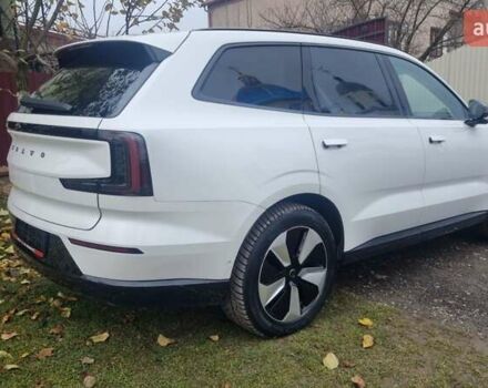 Белый Вольво EX90, объемом двигателя 0 л и пробегом 9 тыс. км за 78000 $, фото 4 на Automoto.ua