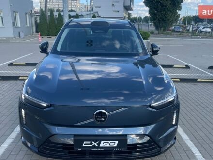 Вольво EX90 2025 в Киеве на Automoto.ua Вольво EX90, объемом двигателя 0 л и пробегом 0 тыс. км за 99318 $, фото 1 на Automoto.ua