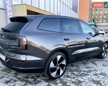 Серый Вольво EX90, объемом двигателя 0 л и пробегом 1 тыс. км за 92793 $, фото 6 на Automoto.ua