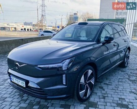 Серый Вольво EX90, объемом двигателя 0 л и пробегом 1 тыс. км за 92793 $, фото 1 на Automoto.ua