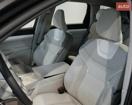 Серый Вольво EX90, объемом двигателя 0 л и пробегом 1 тыс. км за 90459 $, фото 14 на Automoto.ua