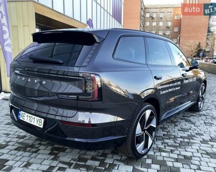 Серый Вольво EX90, объемом двигателя 0 л и пробегом 1 тыс. км за 92793 $, фото 9 на Automoto.ua