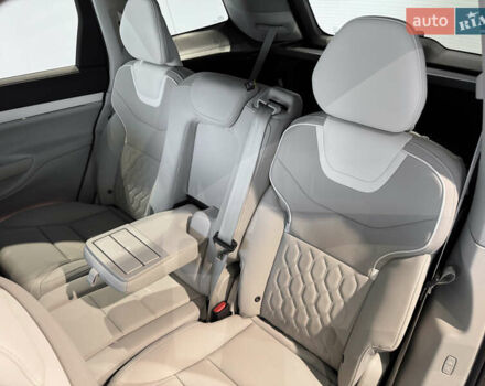 Серый Вольво EX90, объемом двигателя 0 л и пробегом 1 тыс. км за 90459 $, фото 15 на Automoto.ua