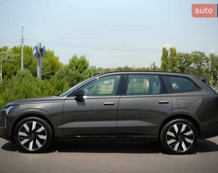 Серый Вольво EX90, объемом двигателя 0 л и пробегом 1 тыс. км за 90459 $, фото 6 на Automoto.ua