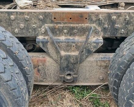 Желтый Вольво F12, объемом двигателя 0 л и пробегом 350 тыс. км за 21500 $, фото 12 на Automoto.ua