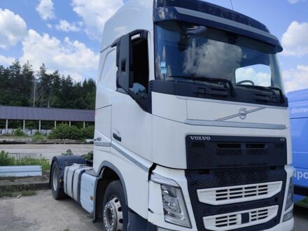 Вольво FH 460 2015 в Ладыжин на Automoto.ua Вольво FH 460, объемом двигателя 0 л и пробегом 0 тыс. км за 31000 $, фото 1 на Automoto.ua