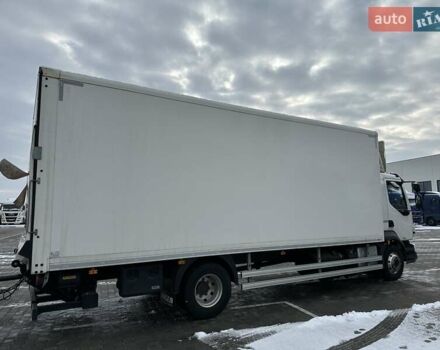 Білий Вольво FL 14, об'ємом двигуна 7.7 л та пробігом 68 тис. км за 118185 $, фото 11 на Automoto.ua